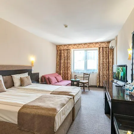 מלון & Holidays - Free Parking