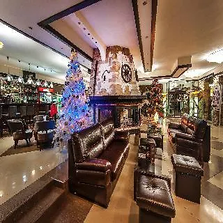 מלון & Holidays - Free Parking בנסקו