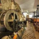 & Holidays - Free Parking Hotel Bansko