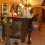 & Holidays - Free Parking Hotel 4*