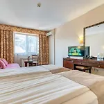 & Holidays - Free Parking Bansko