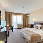 & Holidays - Free Parking 4* Bansko