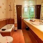 & Holidays - Free Parking 4* Bansko