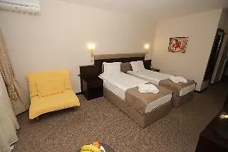 & Holidays - Free Parking Hotel Bansko