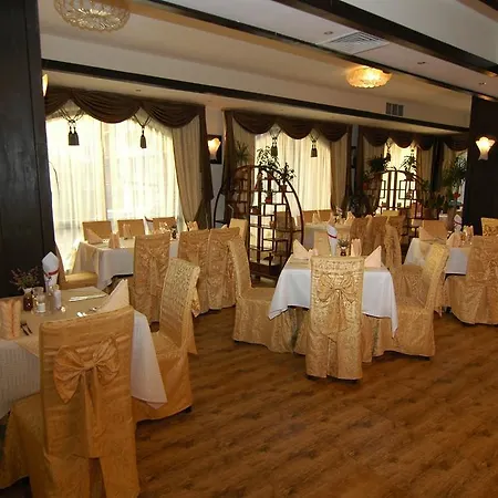 & Holidays - Free Parking Hotel Bansko
