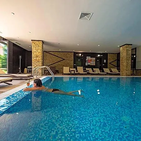& Holidays - Free Parking Bansko