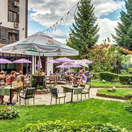 & Holidays - Free Parking Hotel 4*