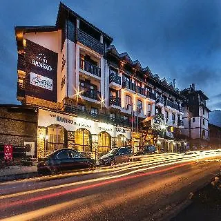 & Holidays - Free Parking Hotel