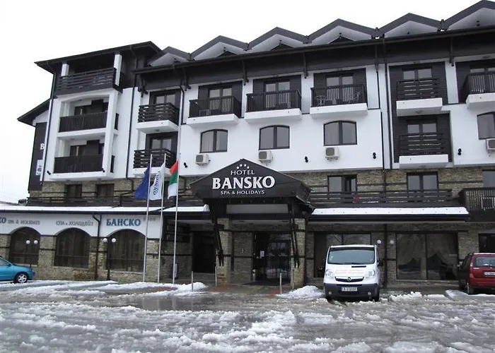 & Holidays - Free Parking